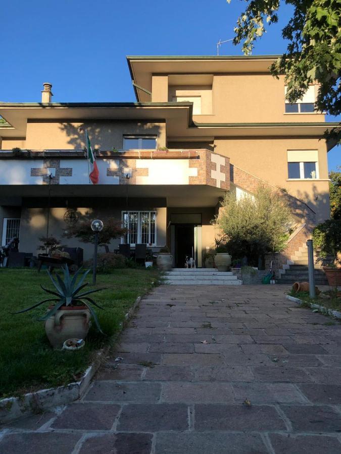 Villa Giulini رو المظهر الخارجي الصورة